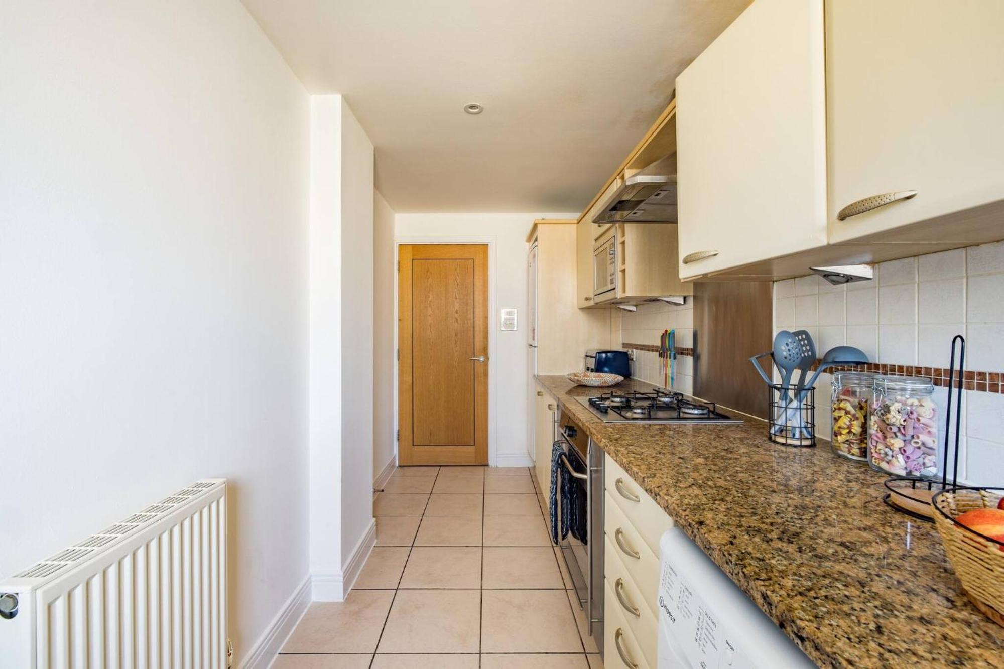 Wild Roses Service Apartments - East India London Ngoại thất bức ảnh